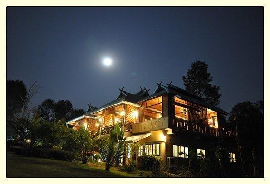 Phuphiangkhiangfah Resort Nan Pokoj fotografie
